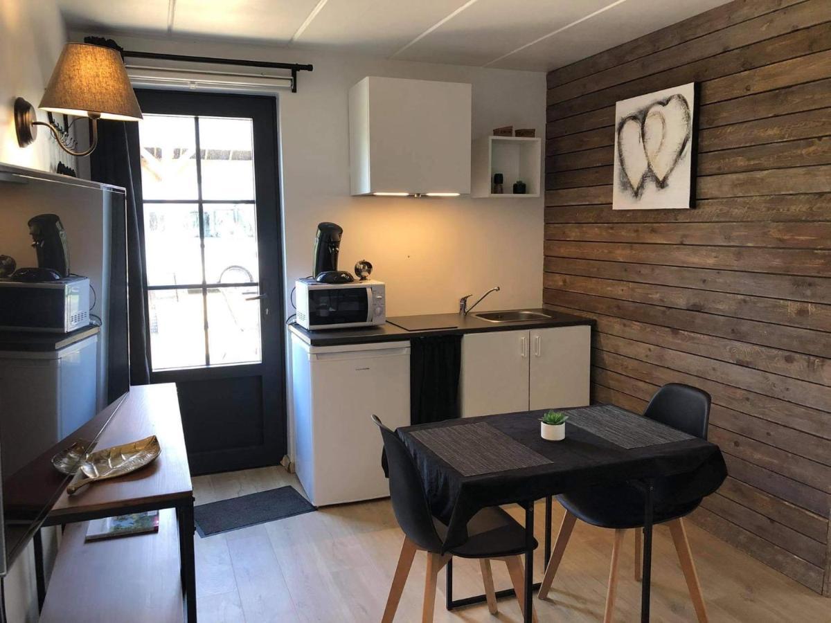 Le Petit Studio De L'Espace Bien Etre Libin Εξωτερικό φωτογραφία