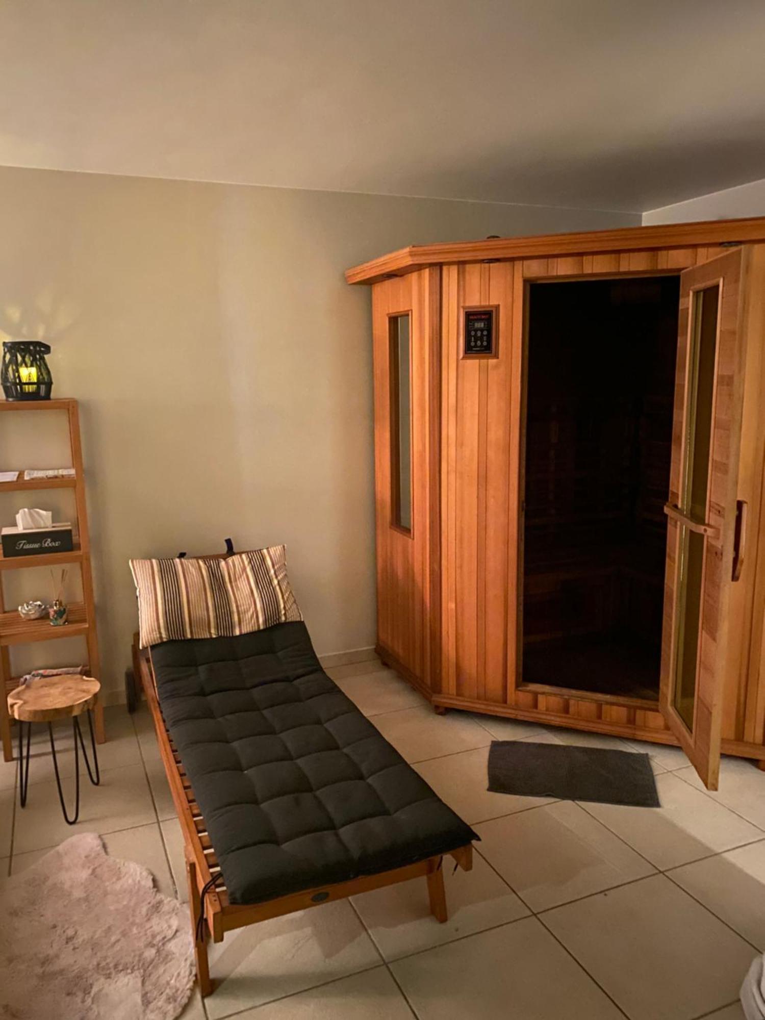 Le Petit Studio De L'Espace Bien Etre Libin Εξωτερικό φωτογραφία